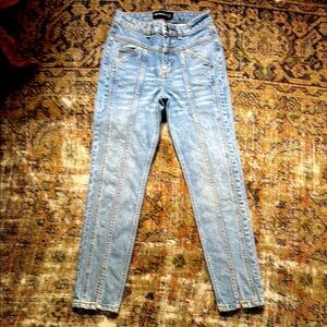 VGUC THE KOOPLES LIZY JEANS